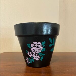 Large Black Pot With Flowers